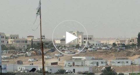 قوات الهدم تقتحم رهط وتنفذ عمليات هدم داخل المدينة وضواحيها