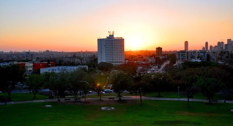 شبهات فساد في مستشفى وولفسون: مطالبات بتعليق عمل مديرين رفيعي المستوى