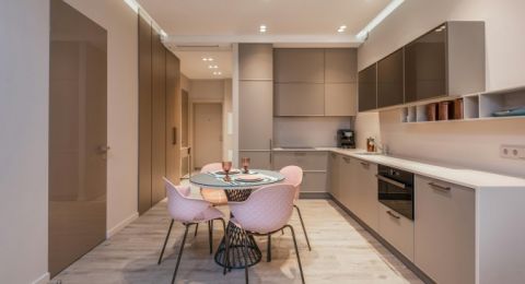 كيف تجعلين منزلك منظماً من دون التأثير في جمال الديكور؟