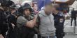 السلطات الإسرائيلية تعتقل 8 فلسطينيين فجر اليوم