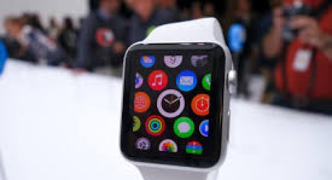 أبل الذكية تباع بـ349 دولارا.. ولكن كلفتها؟