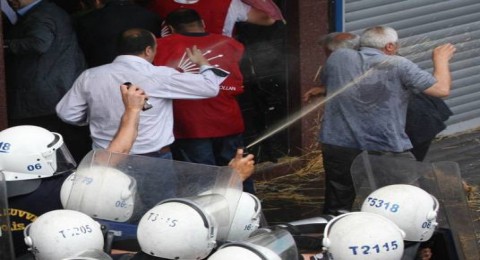 أردوغان محذراً: الاحتجاجات في اسطنبول وصلت حداً مقلقاً أردوغان محذراً: الاحتجاجات في اسطنبول وصلت حداً مقلقاً