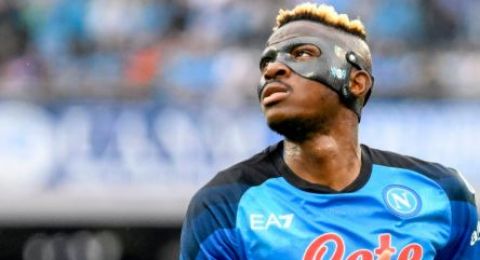 برشلونة يعيد فتح ملف أوسيمين مع غموض مستقبل ليفاندوفسكي