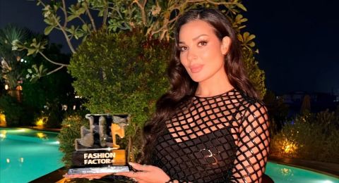 نادين نجيم تعود إلى عرض الأزياء بعد 20 عاماً