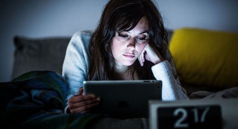 قلة النوم تسرق صحة الطلاب: دراسة روسية تكشف مخاطر السهر