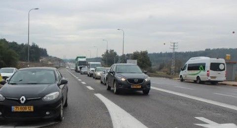 أزمة سير حادة على شارع 79 من الناصرة للموفيل بسبب حادث