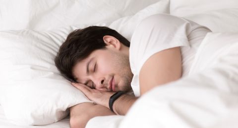 وداعا للأرق!..طريقة بسيطة للنوم خلال دقائق معدودة