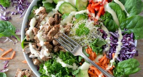 سلطة الشاورما بصوص الطحينية