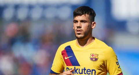 في منطقة حساسة.. عضّة كلب تُنقل نجم برشلونة إلى المستشفى