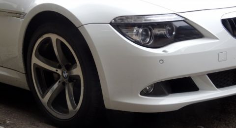 اليوم: بدأ تطبيق قانون انارة السيارات