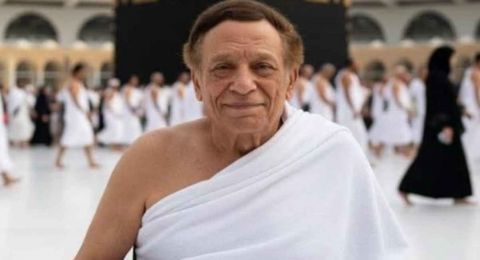 عادل إمام وصورة العمرة المفبركة تثير الجدل