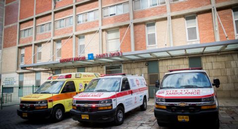 تسمم 3 اطفال بعد أكل 