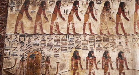 مصر تفتتح مقبرة فرعونية بعد 226 عاما على اكتشافها