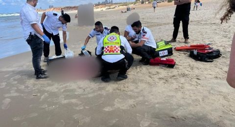 عمليات انعاش لمسن تعرض للغرق  قرب شاطئ 