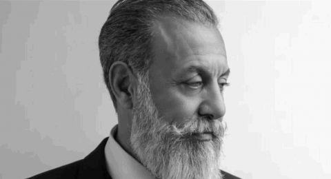 بعد صراع مع المرض.. وفاة الفنان إياد الطائي