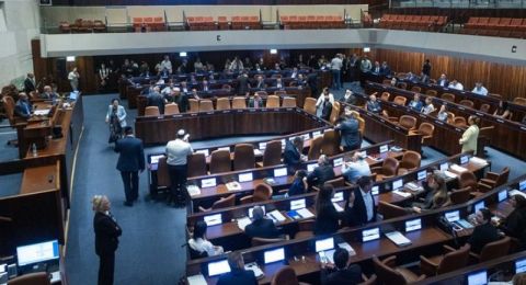 رغم معارضة نتنياهو وهيرش: لجنة الكنيست تصادق على قانون الإعدام