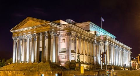 زيارة إلى ليفربول: جوهرة الثقافة والتاريخ في قلب إنجلترا