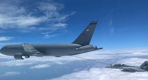 الطائرات تتحرك.. هل من ضربة قريبة على إيران؟