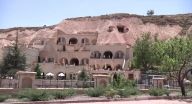 فندق 5 نجوم بستايل العصور الوسطى