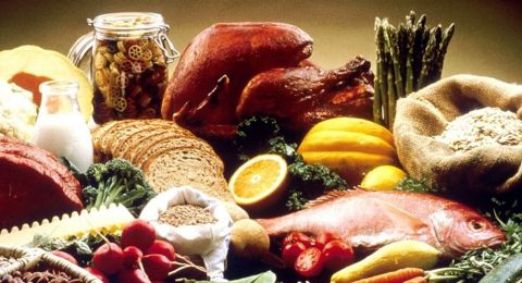 الطعام سلاحكم بوجه النسيان.. نصائح غذائيّة لا تفوّتوها