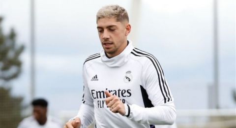 فالفيردي: طريقة تشابي ألونسو سترهق منافسي ريال مدريد