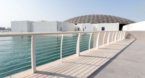 5 أماكن سياحية في أبوظبي مناسبة لموسم الشتاء الدافئ في الإمارة