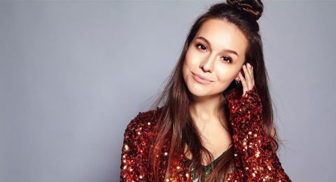 روتين مثالي لبشرة متوهجة في الأعياد