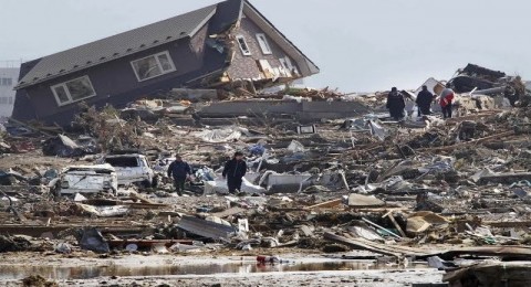 أرض الكارثة ..زلزال في وسط الولايات المتحدة