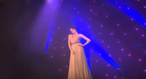 .. ليتيسيا كاستا تزيح الستار عن تمثالها في متحف الشمع بباريس .. ليتيسيا كاستا تزيح الستار عن تمثالها في متحف الشمع بباريس