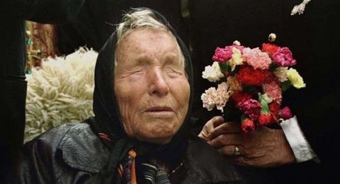 توقع للعرافة العمياء الشهيرة لعام 2025 يتحقق