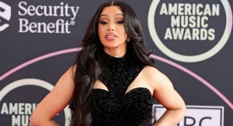 مهددة برفع دعاوى مضادة ضد أي قضايا 