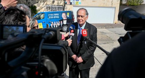 أزمة في حيفا: عشرات الطلاب العرب المتفوقين خسروا حقهم في البجروت العلمي بسبب قرعة بلدية