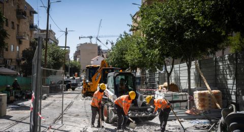 فضيحة أيام الإجازة: آلاف العمال في إسرائيل خسروا رصيدهم بسبب الحرب مع إيران