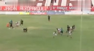 البرازيل: هروب لاعبين من أرضية الملعب بعد إطلاق نار من قبل مجهولين